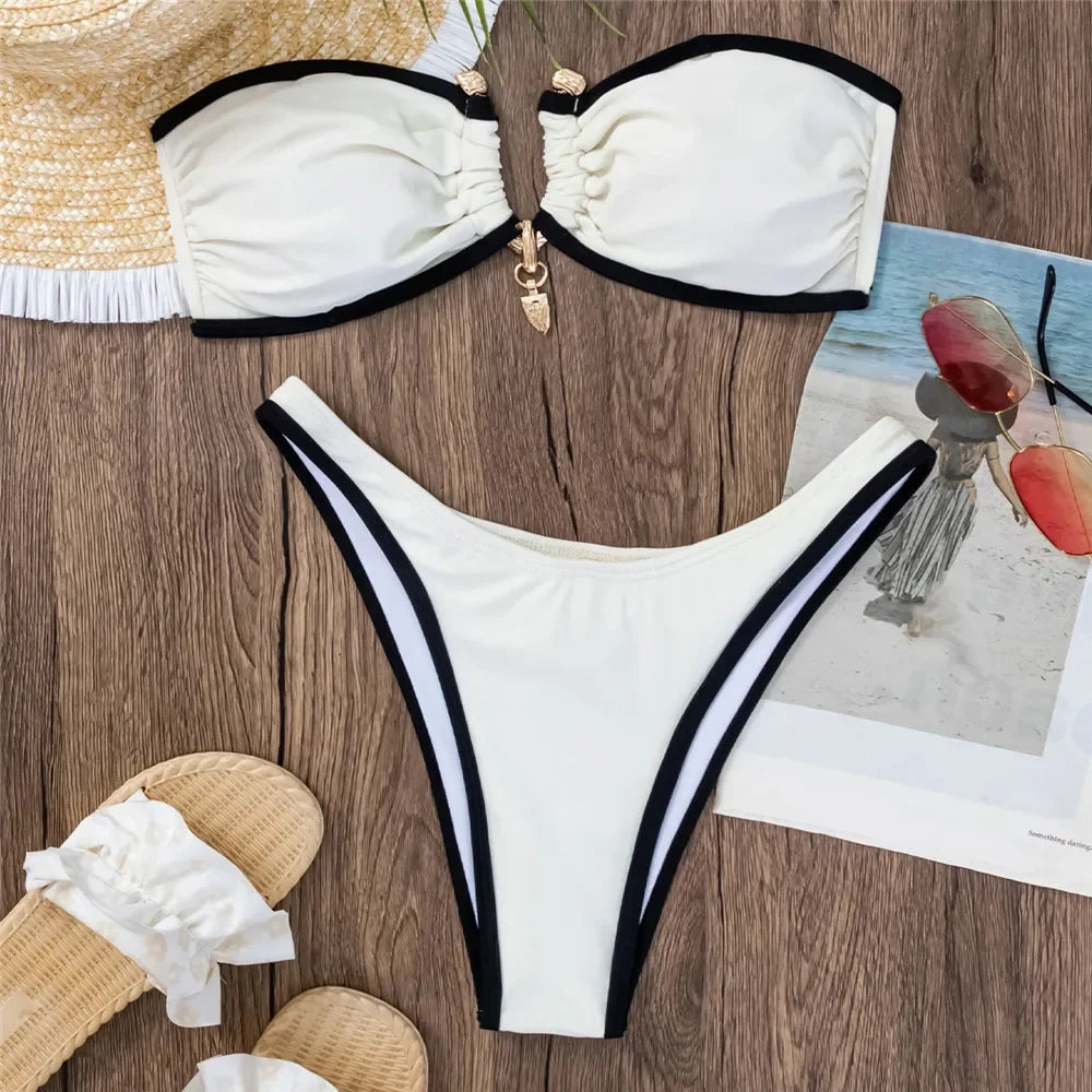 Conjunto de Biquíni Tomara que Caia Marrom 2025 – Corte Alto com Fivela Metálica | Biquíni Sexy de Cor Contrastante, Moda Praia Feminina