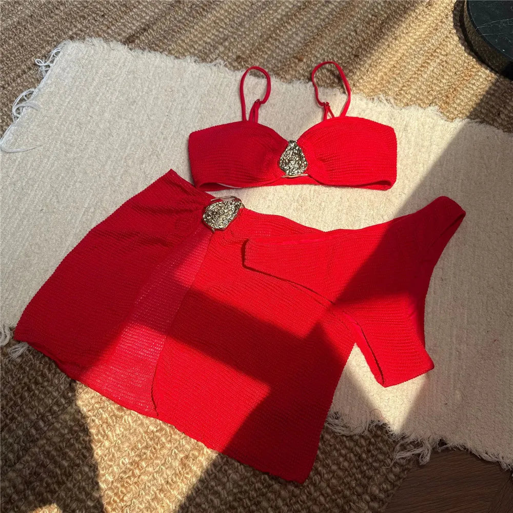 Kit Moda Praia 3 Peças – Biquíni Preto com Argola Metálica + Saída Estilo Luxo | Sexy e Elegante 2025