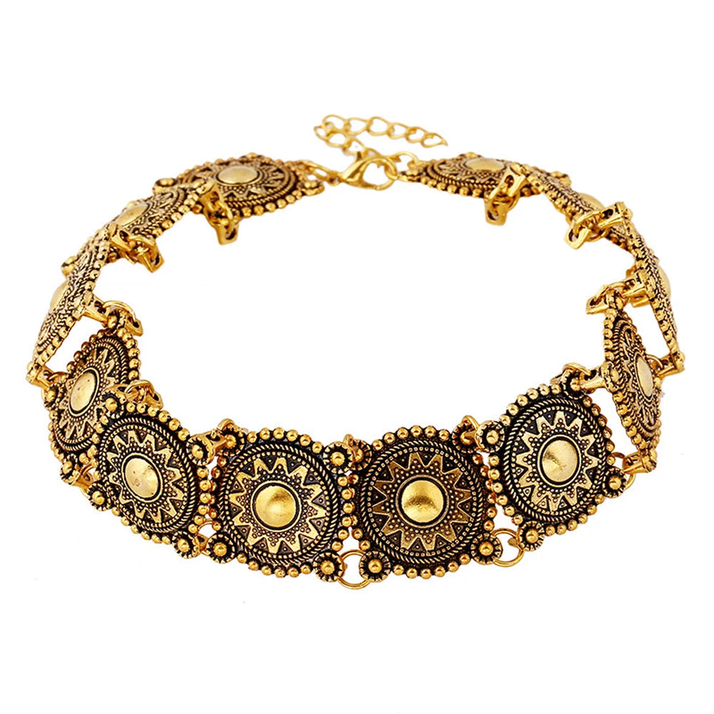 Gargantilha Vintage com Padrão de Sol – Colar Boho Étnico em Liga Metálica com Gola Redonda Esculpida