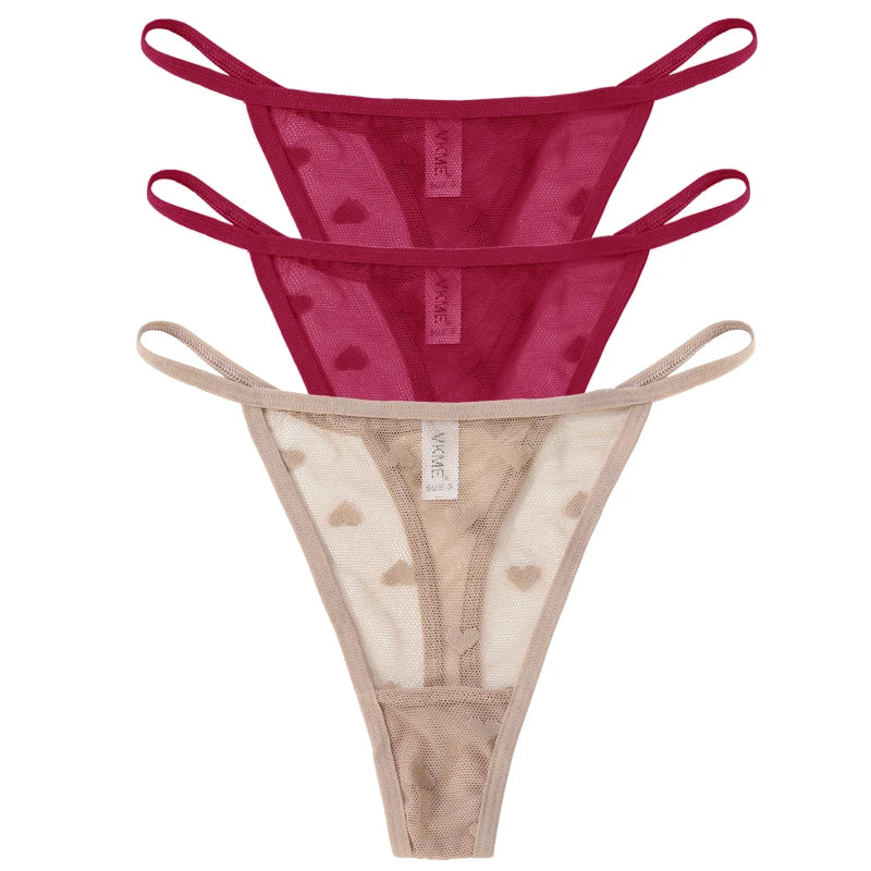 Esse kit com 3 calcinhas fio dental em renda transparente é a escolha certa para quem ama lingerie sexy, leve e confortável.
