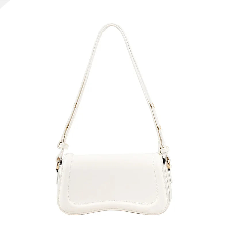 Bolsa Transversal Feminina MOODS – Modelo Sela com Aba&nbsp