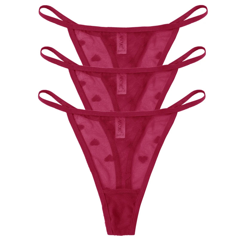 Esse kit com 3 calcinhas fio dental em renda transparente é a escolha certa para quem ama lingerie sexy, leve e confortável.