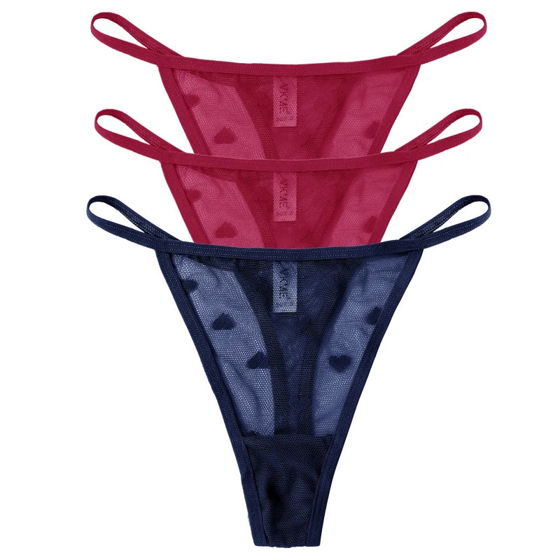 Esse kit com 3 calcinhas fio dental em renda transparente é a escolha certa para quem ama lingerie sexy, leve e confortável.