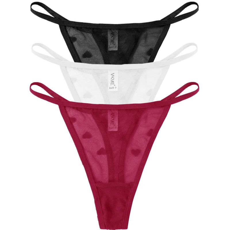 Esse kit com 3 calcinhas fio dental em renda transparente é a escolha certa para quem ama lingerie sexy, leve e confortável.